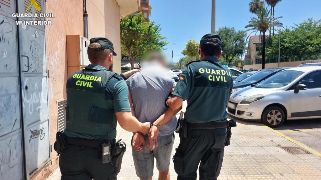 El detenido es un ciudadano albanés, de 41 años.