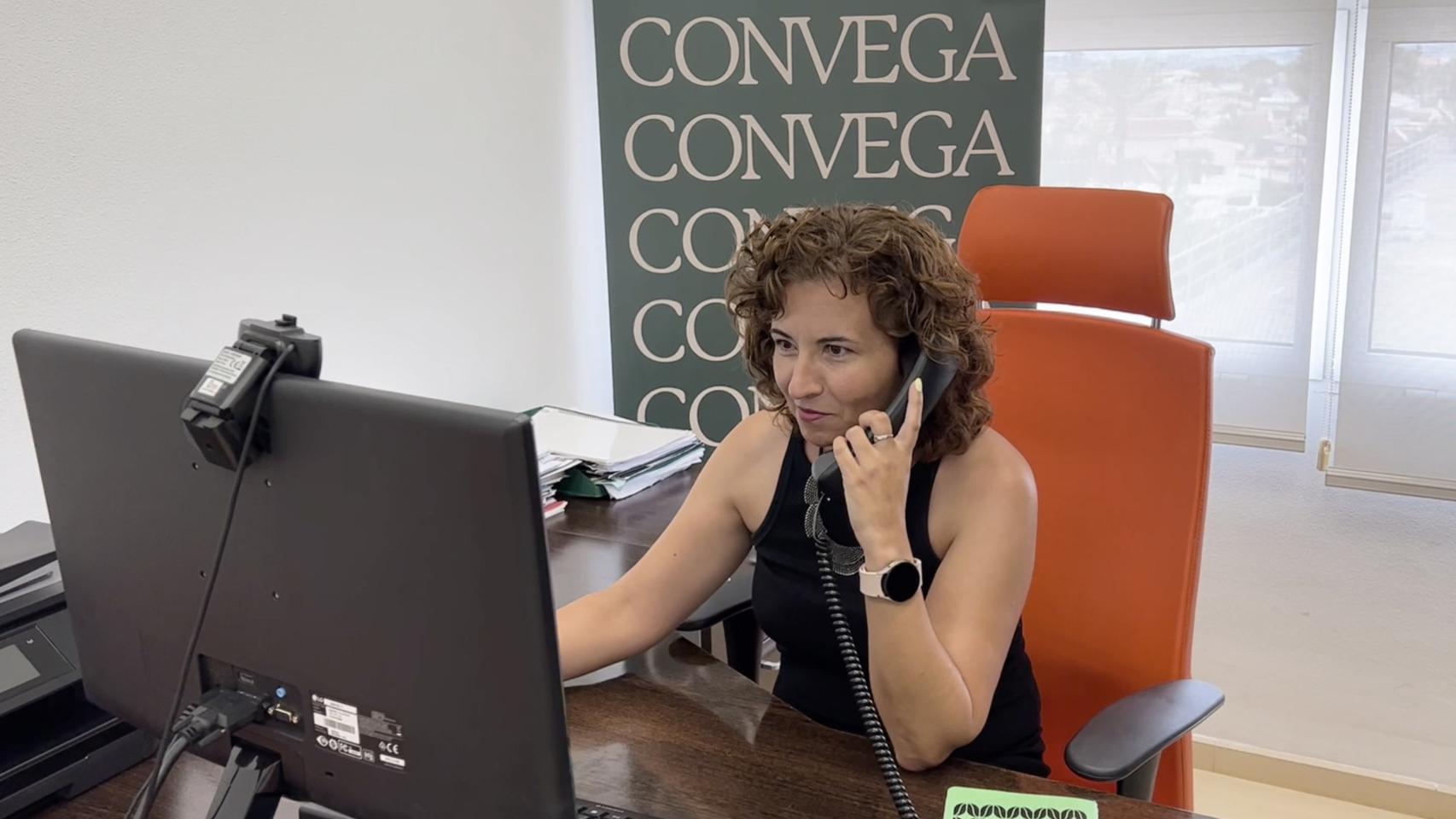 Convega renueva su imagen después de 26 años.