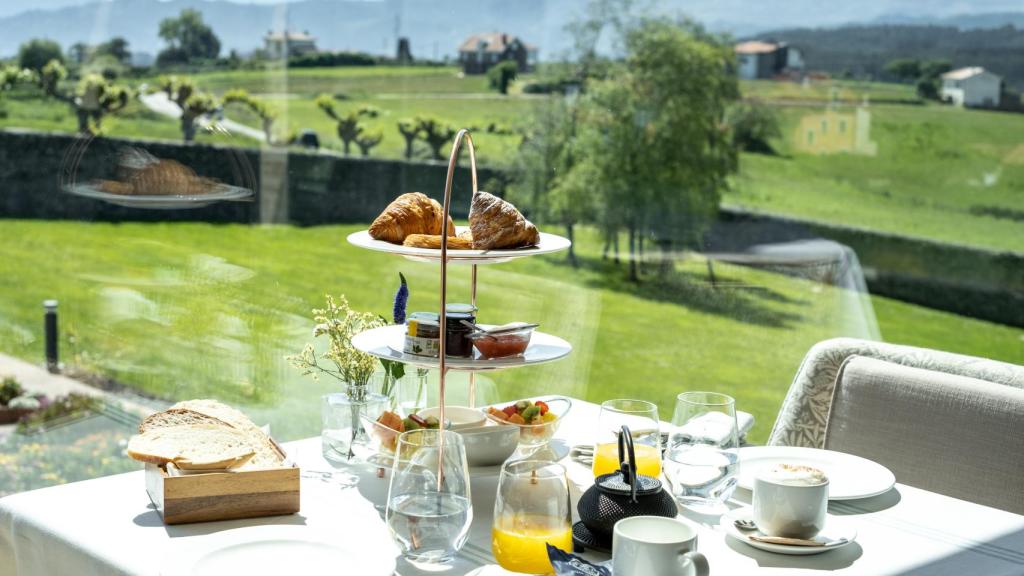 Desayuno  en el hotel CoolRooms Palacio de Luces.
