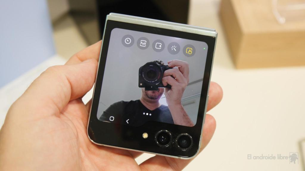 Samsung Galaxy Z Flip 5