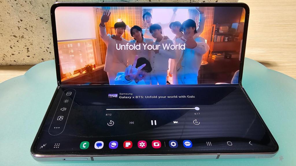 Galaxy Z Fold 5