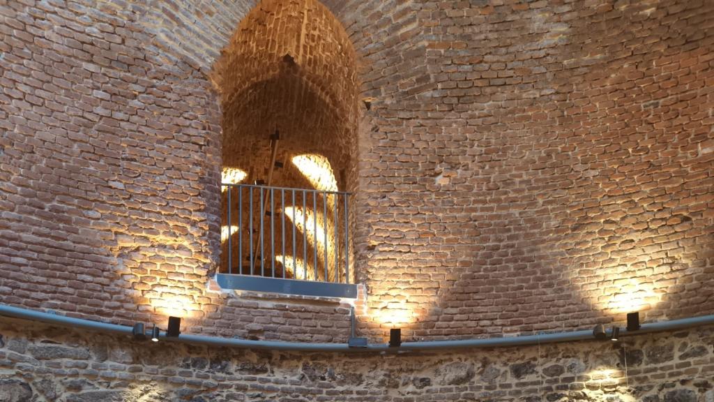 Interior de la Montaña de los Gatos.