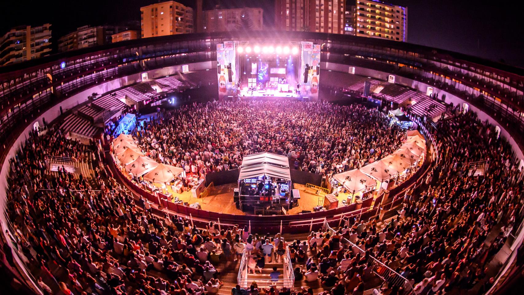 Uno de los conciertos en la plaza de toros de Málaga dentro del Brisa Festival.
