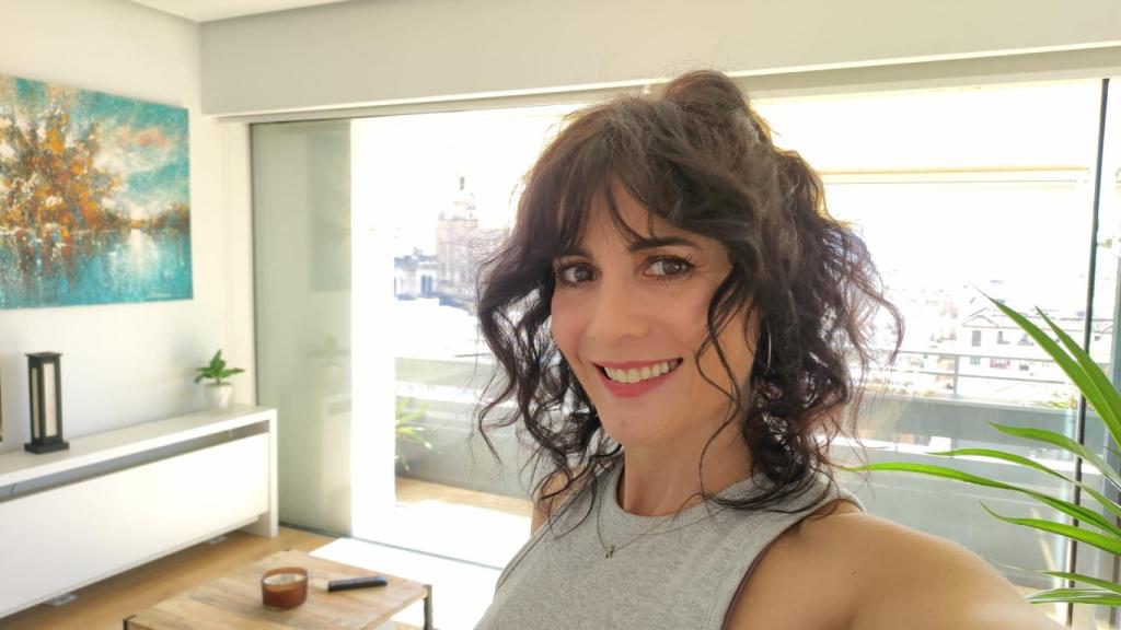 Yolanda Sánchez en el ático que alquila en Granada