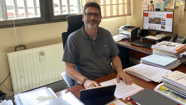 Simón Cortina, director del colegio Corazón de María de Gijón, que tiene 124 alumnos con altas capacidades.