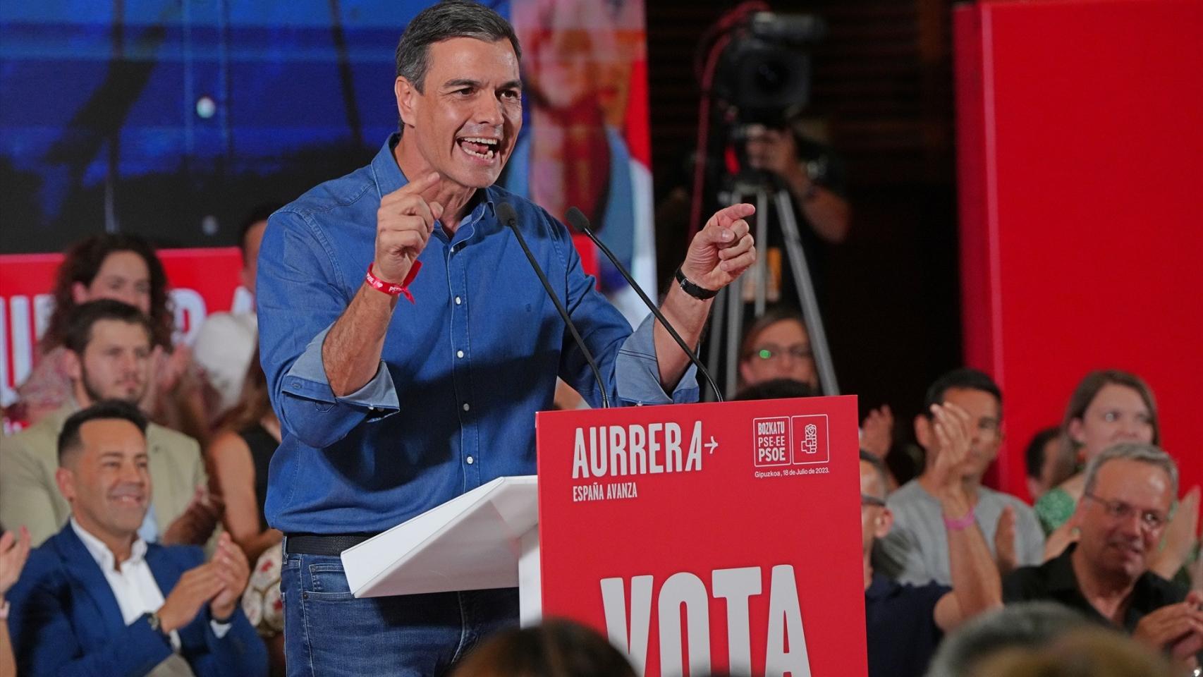 Pedro Sánchez, durante un acto de campaña celebrado el pasado 18 de julio en San Sebastián.