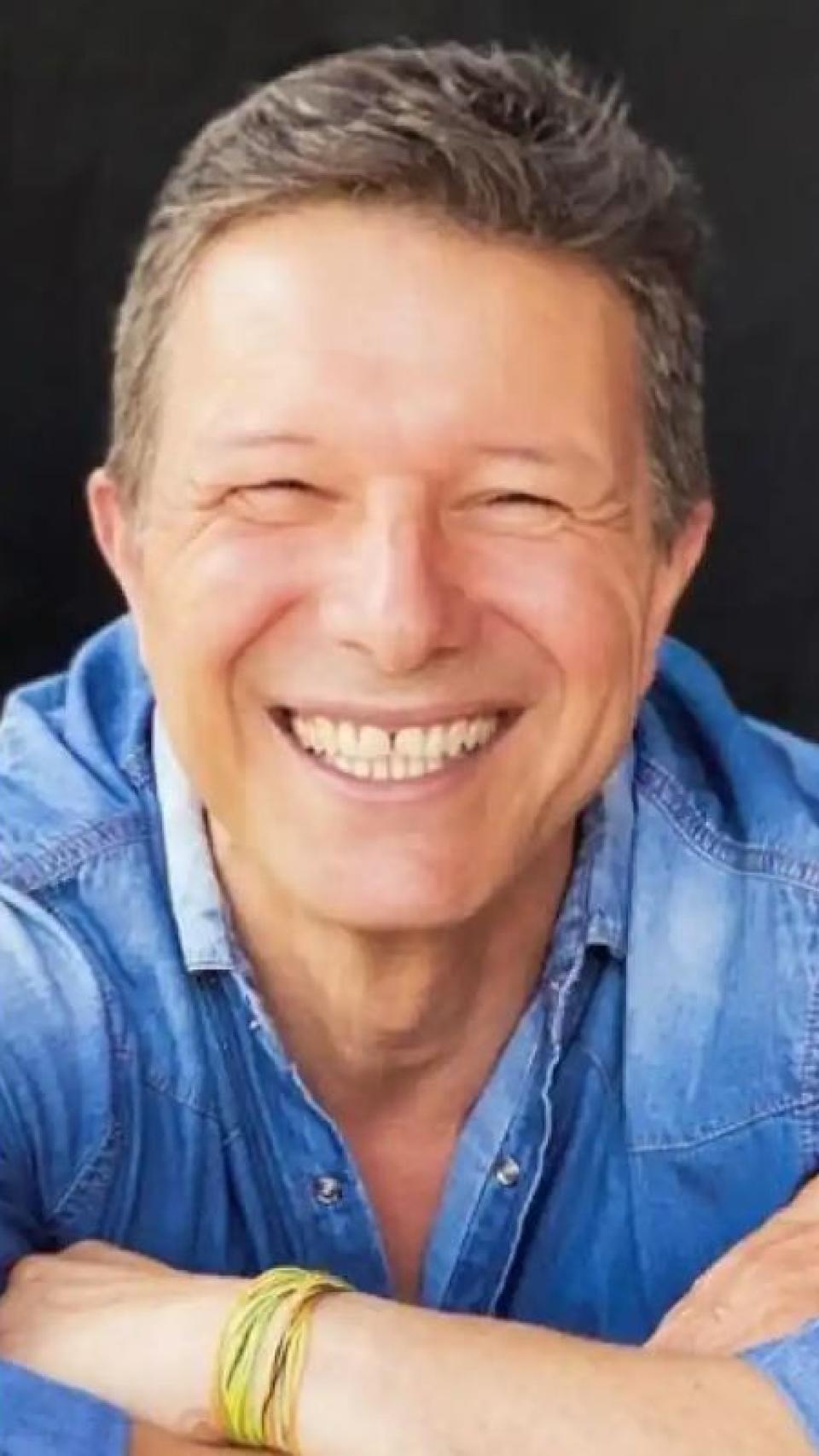 El periodista posando en una imagen cedida.