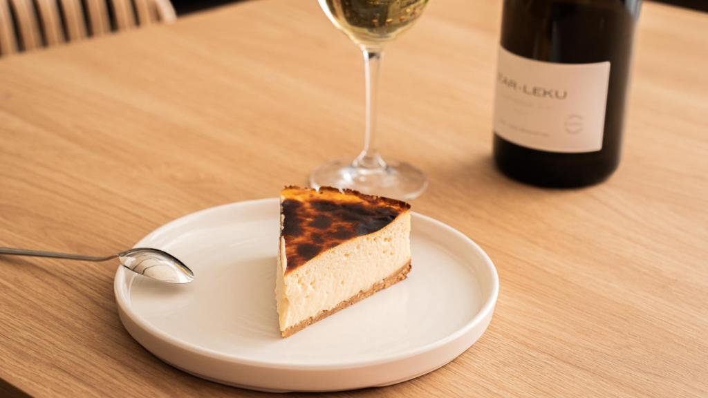 Tarta de queso y vino, match infalible