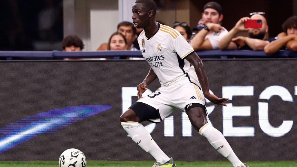 Ferland Mendy, con el Real Madrid.