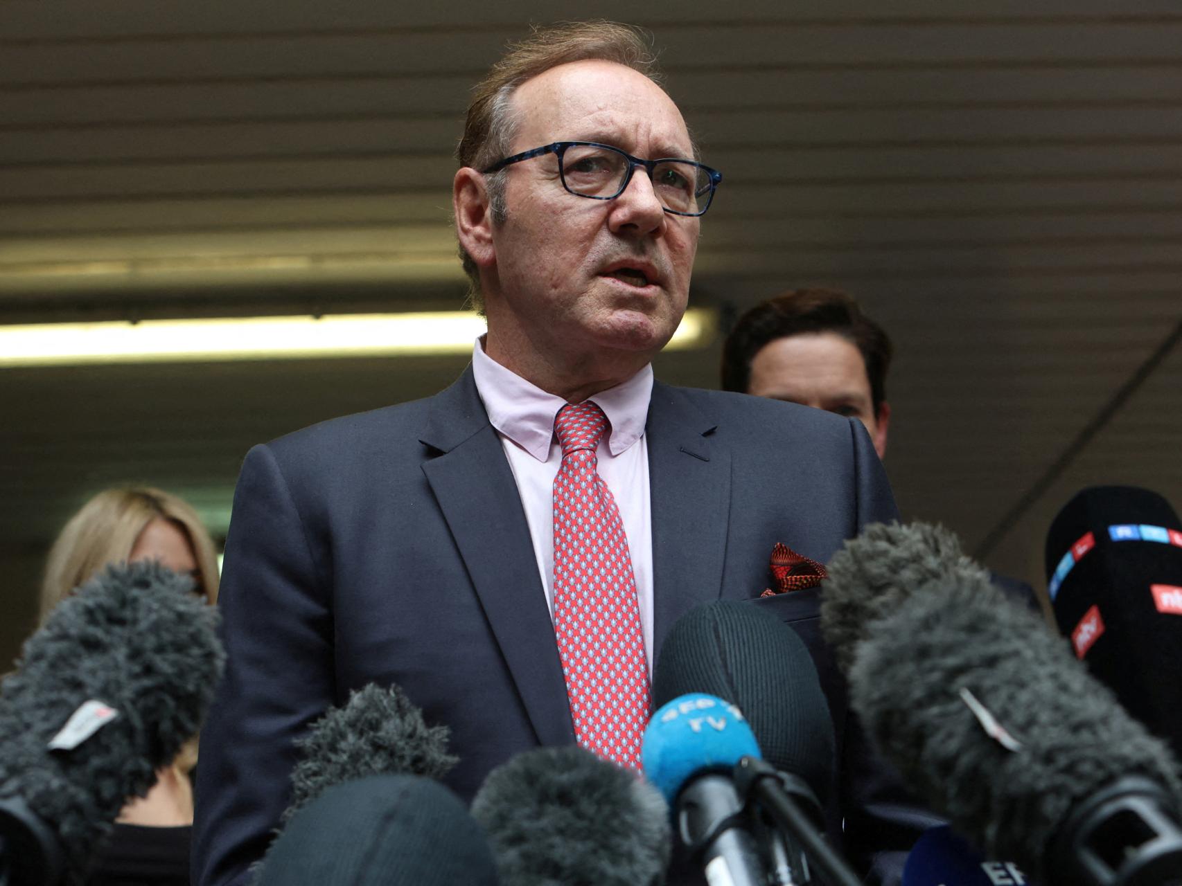 El actor Kevin Spacey, declarado no culpable de delitos sexuales.
