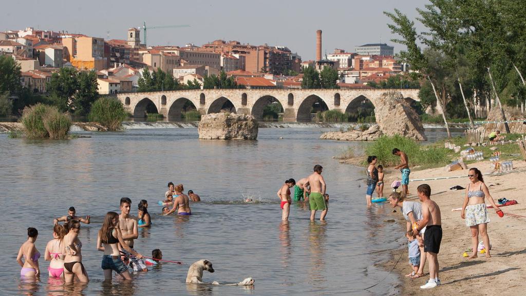 Imagen de la playa de Los Pelambres, en Zamora.