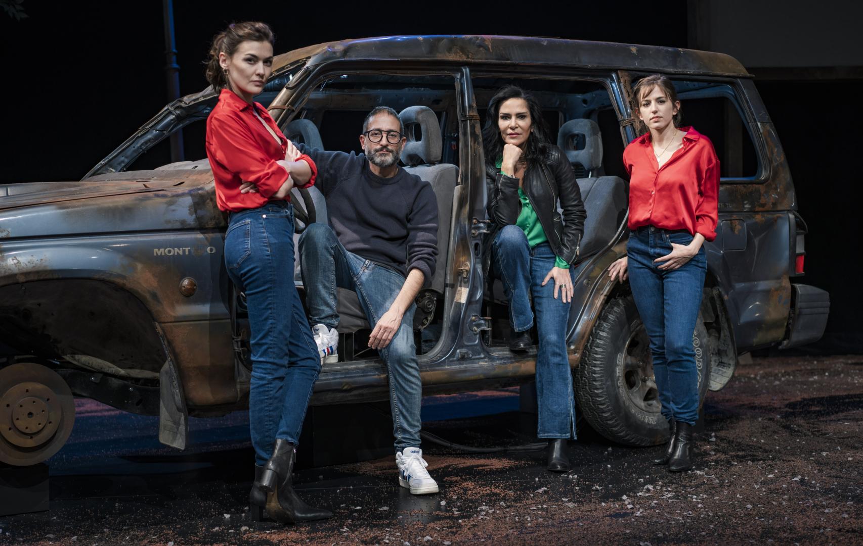 (De izquierda a derecha) Marta Nieto, José Martret, Lydia Cacho y Marina Salas