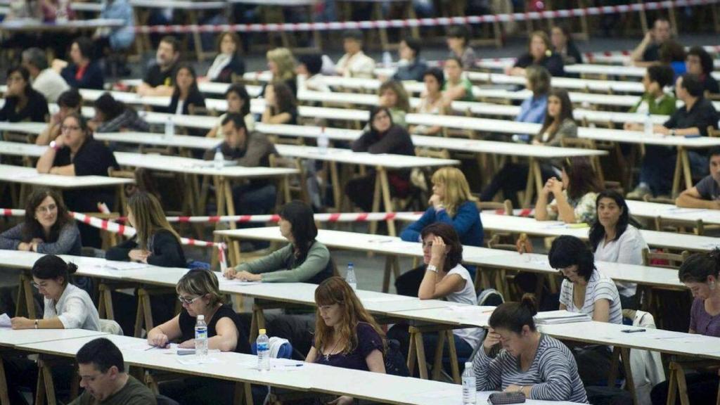 Convocatoria de oposiciones.