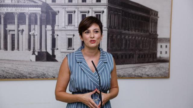 La ministra de Política Territorial y portavoz del Gobierno, Isabel Rodríguez, este jueves en el Congreso de los Diputados.