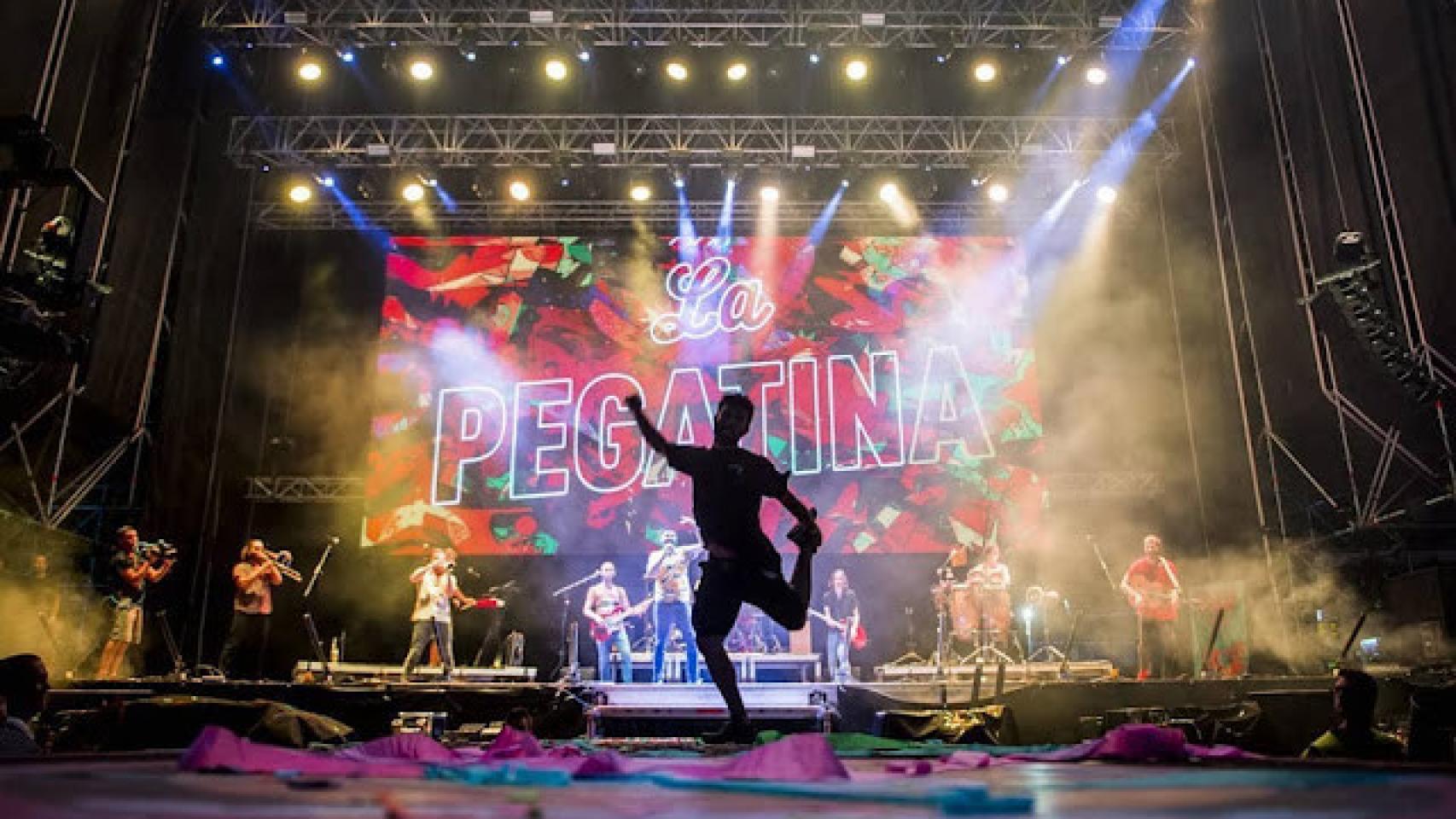 Estos son los conciertos a los que puedes ir gratis en las fiestas de agosto en Madrid: La Pegatina, Lucrecia y Zenet