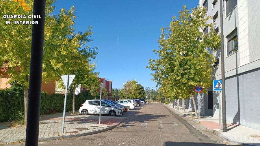 La Guardia Civil ha investigado a una persona por robos con fuerza en el interior de vehículos en Laguna de Duero