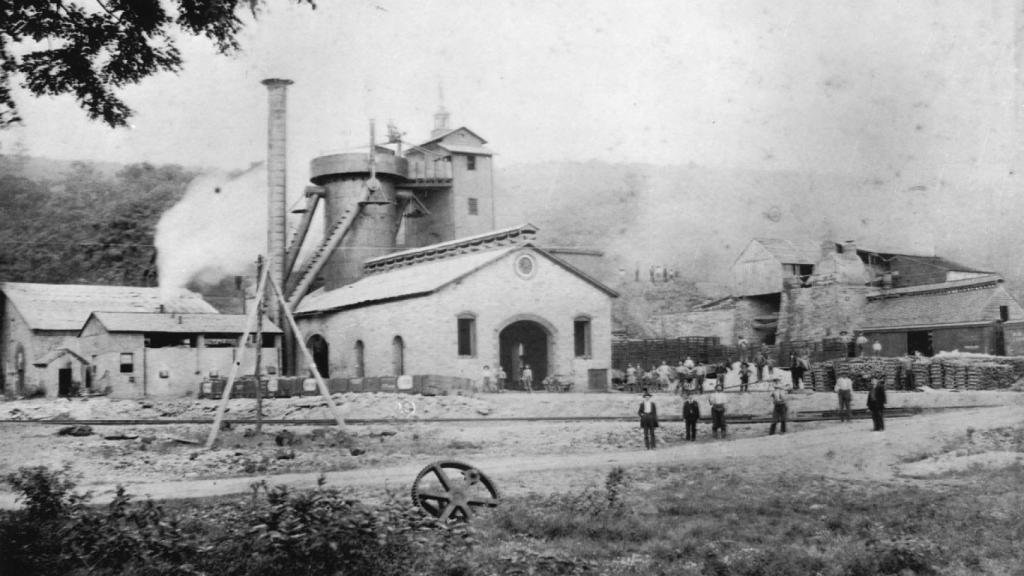 Imagen tomada en 1890 de la fundición de Catoctin.