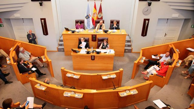 Diputación de A Coruña y Xunta unirán fuerzas para promover el turismo en la provincia