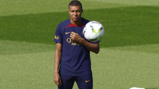 Kylian Mbappé entrenando con el PSG