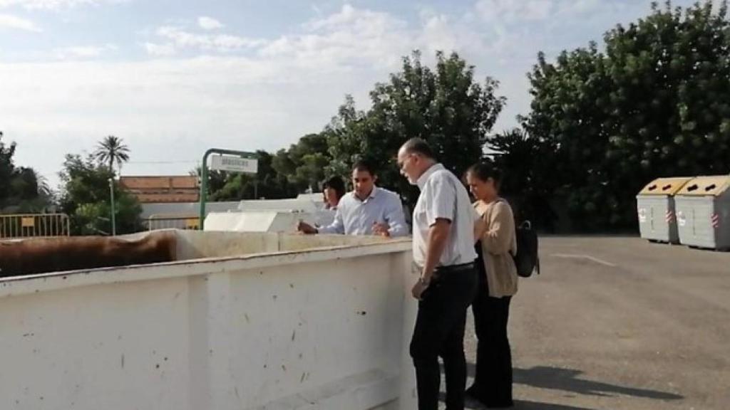Manuel Villar en el ecoparque de Aguamarga.