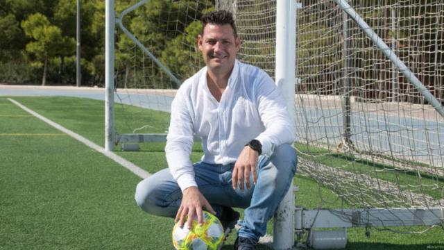 Valentín Botella, fundador y CEO de FutbolJobs, nació en Orihuela.