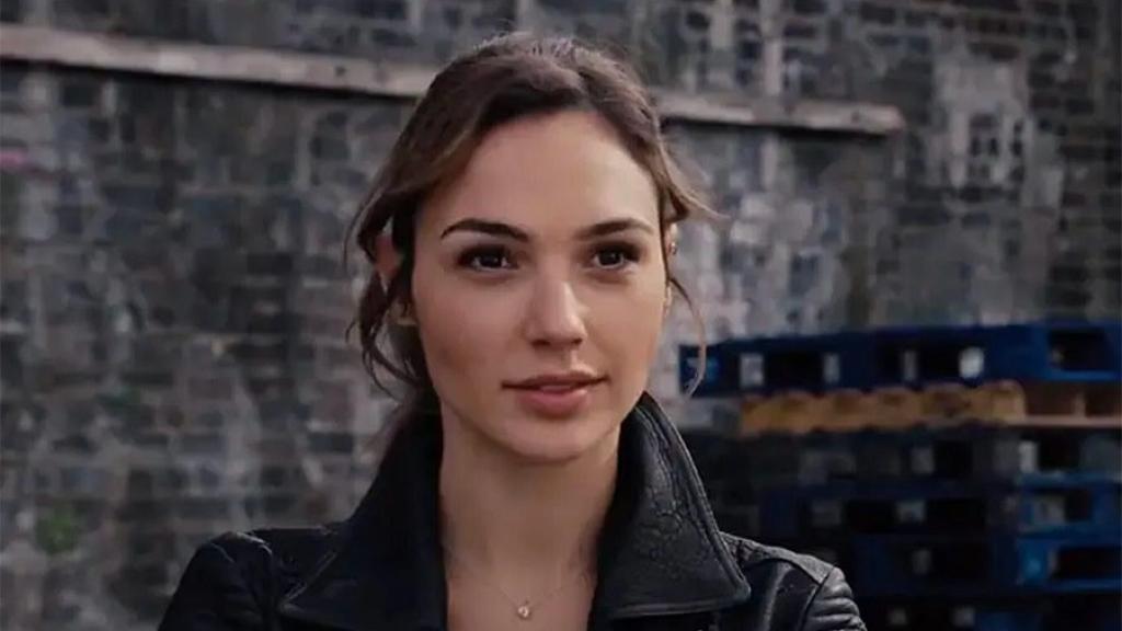 Gal Gadot en la saga 'Rápidos y Furiosos'.