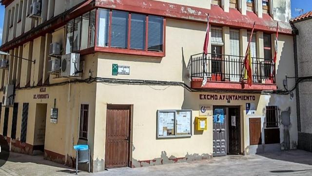 El Ayuntamiento de Cabezarrubias del Puerto (Ciudad Real).