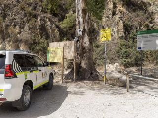 Imagen del acceso al río Chíllar, en Nerja.