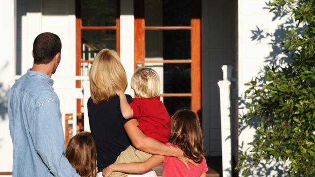 Cómo puedo reclamar si me engañan con el alquiler de un apartamento