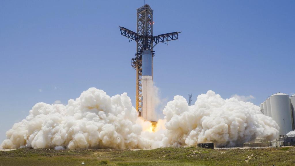 Momento del encendido de los motores del Booster 9.