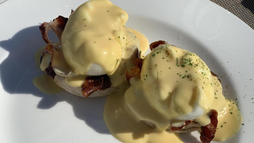 Los huevos Benedict del Gran Hotel Domine Bilbao