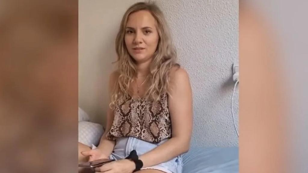 La chica que explica en el vídeo cada cuánto se ducha.