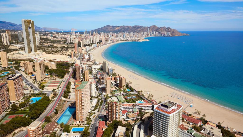 Vistas aéreas de la ciudad de Benidorm.