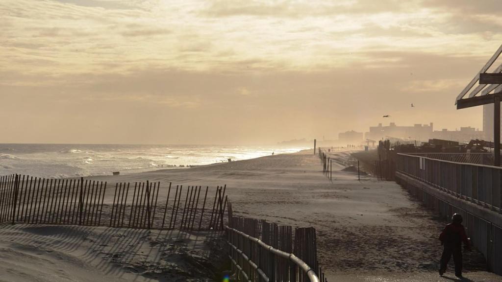 Estampa de la playa de Rockaway, en Nueva York (EEUU).