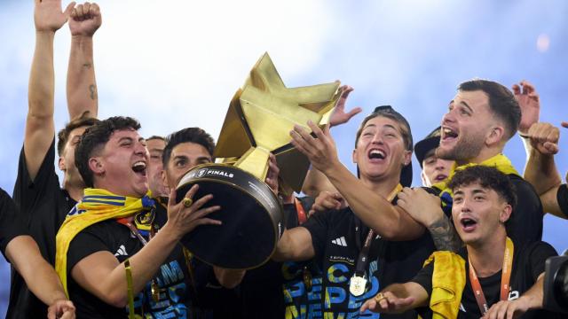 El xBuyer Team levantando la Kings League en el split pasado.