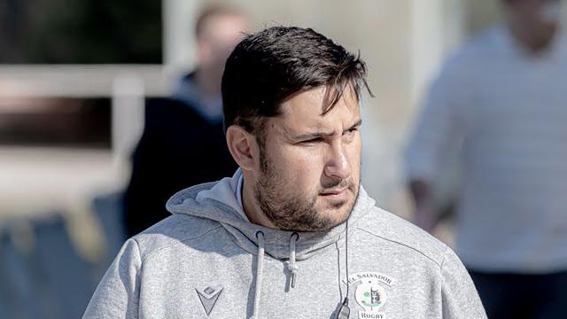 Javier Garrido en un partido del SilverStorm El Salvador Emerging