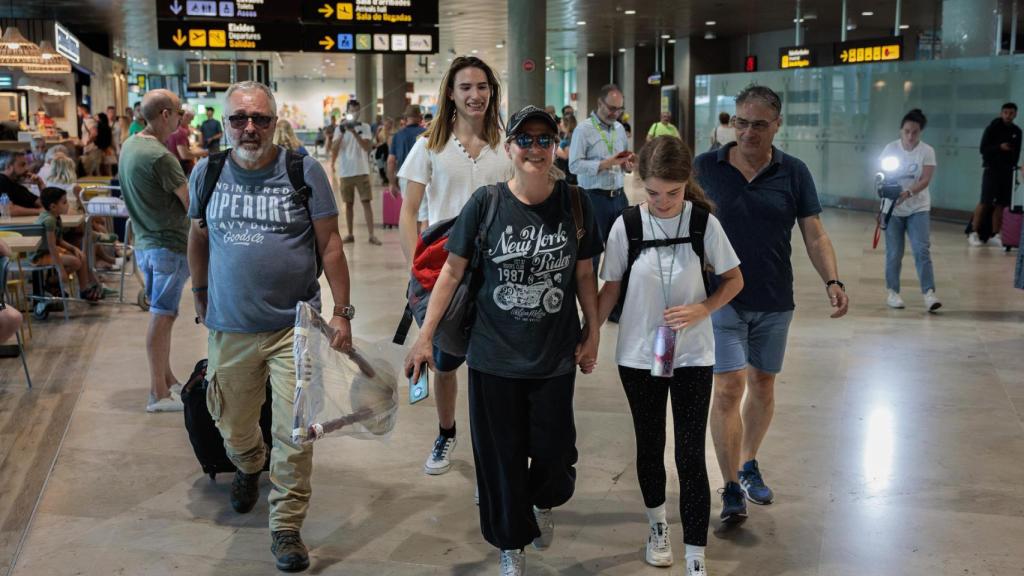 Llegan a Valencia algunos de los turistas atrapados en Etiopía.