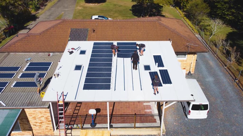 Instalación de placas solares Galaxy