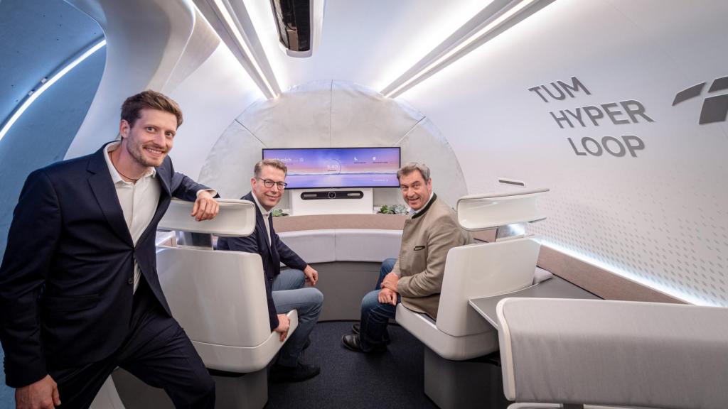 Interior de la cápsula de Hyperloop