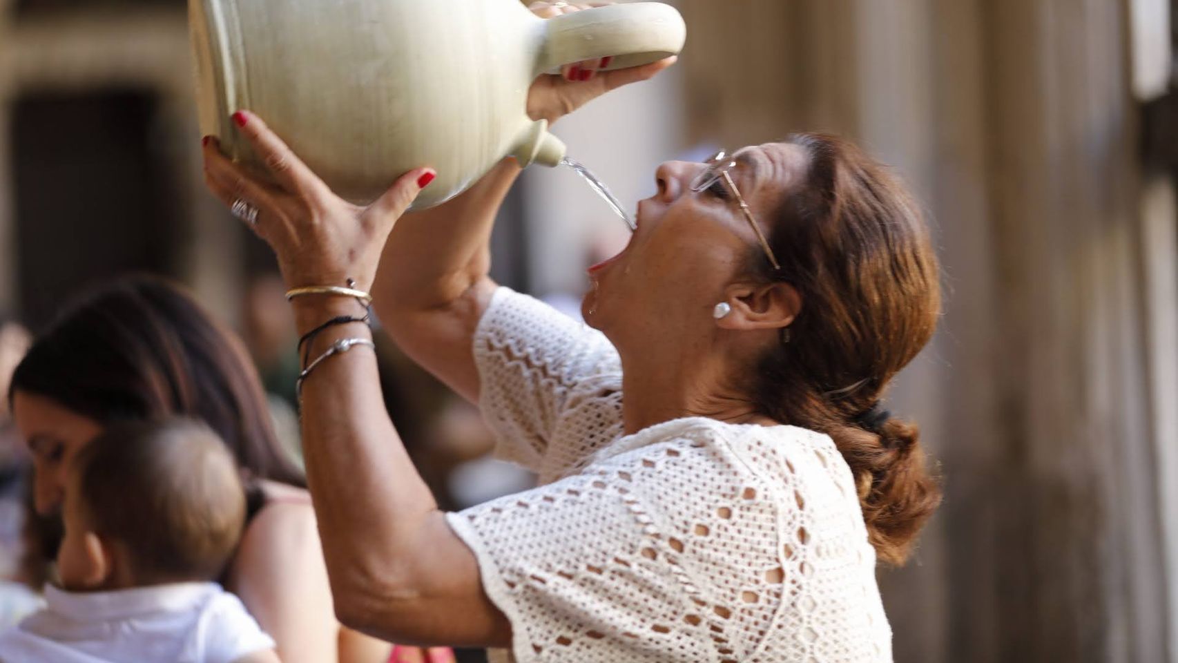 Fotogalería | La tradición de los botijos en la Festividad de la Virgen del Sagrario de Toledo