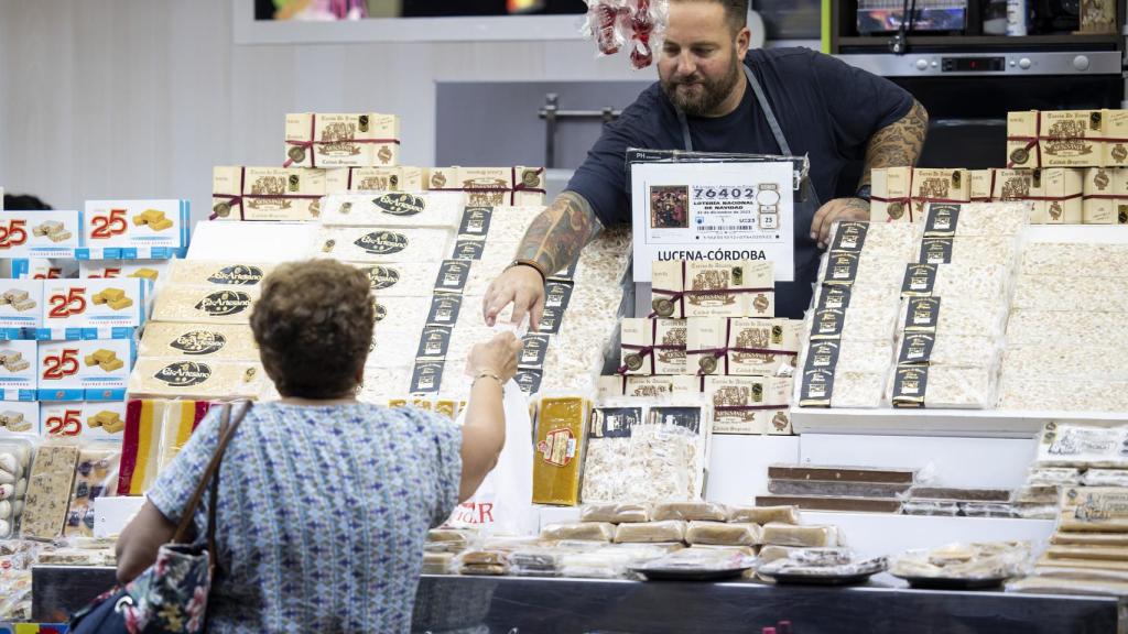 La Feria de Málaga, a bocados: de los chorizos al algodón de azúcar