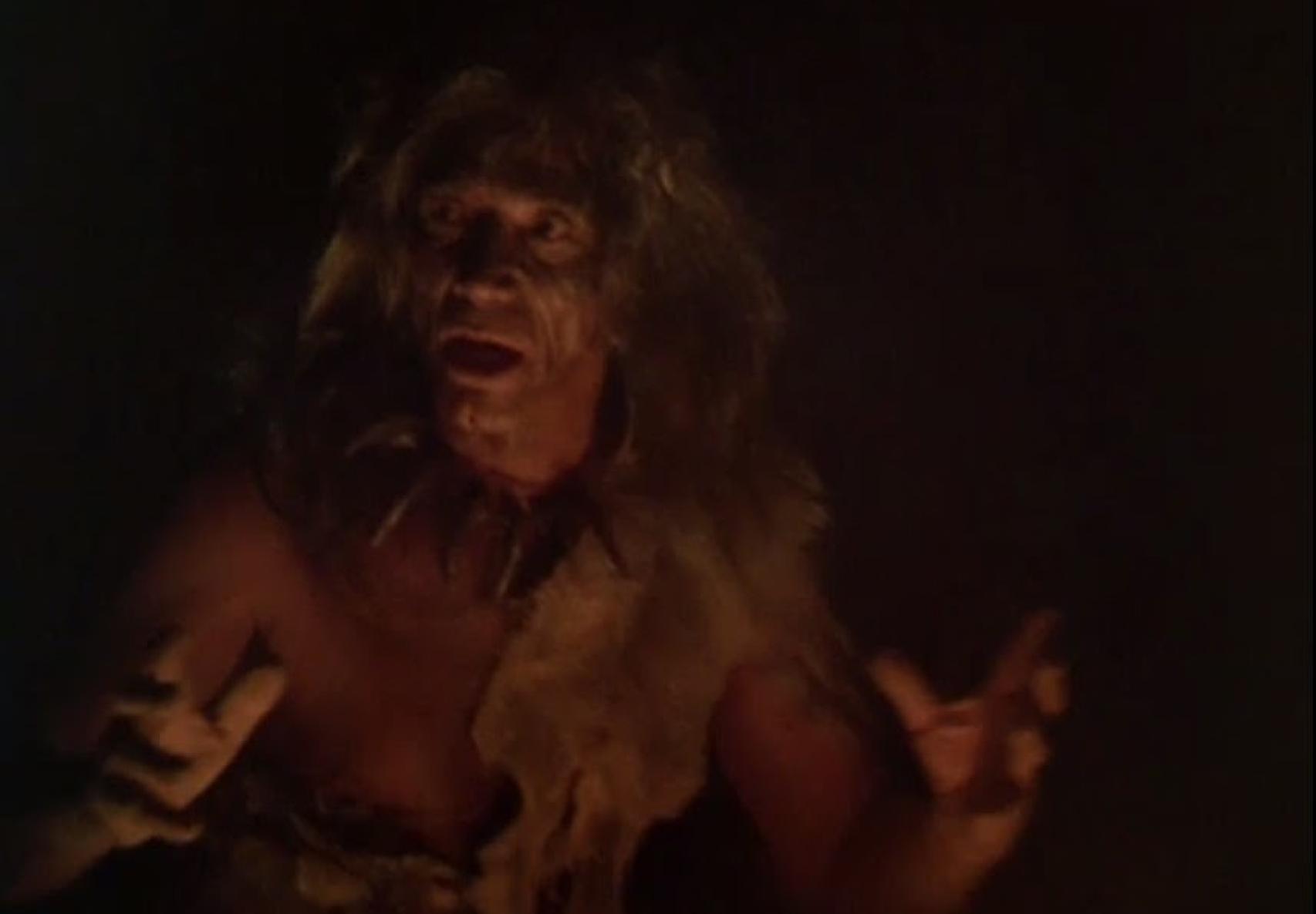 Cuentos al calor de la hoguera primitiva en 'Amazing Stories' (1985).