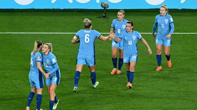 La selección inglesa celebra un gol ante Australia