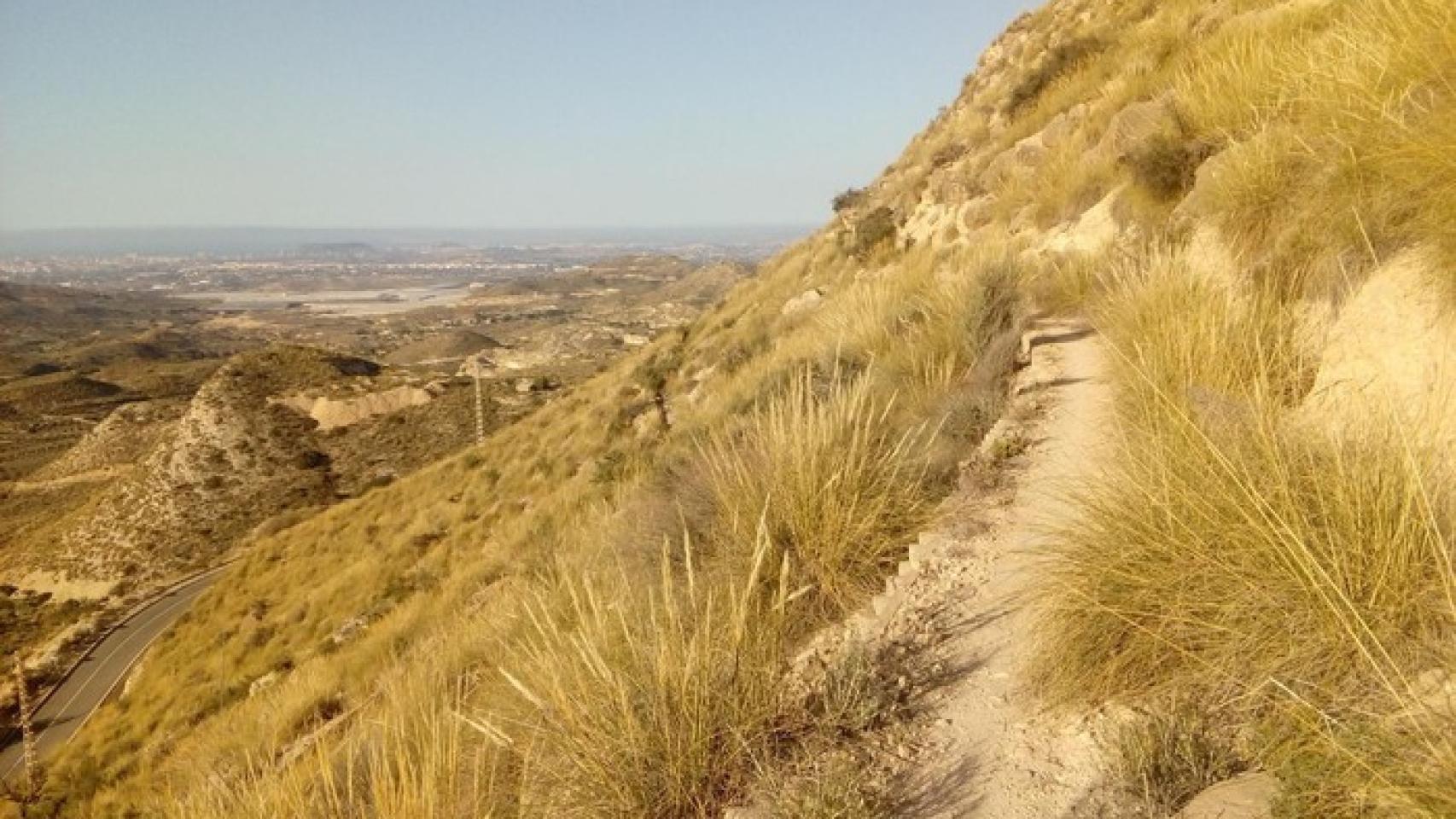 Imagen de una de las rutas en Busot.