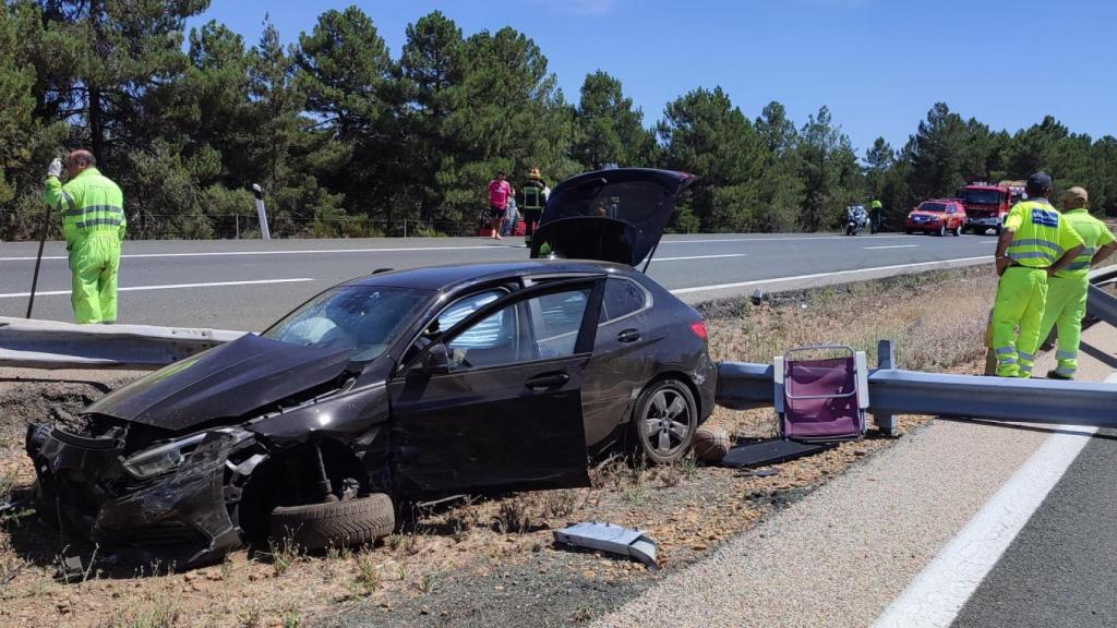 Accidente con atrapados en la AP-6 a la altura de León