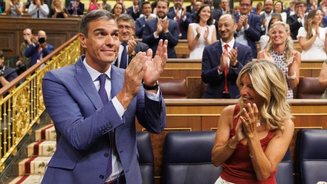 Las cesiones de Sánchez a Junts y ERC con el catalán llevarán al caos lingüístico: Habrá que cambiar leyes