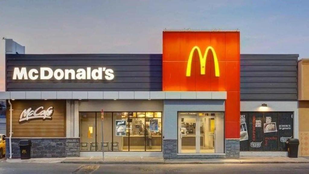Un restaurante de McDonald's.