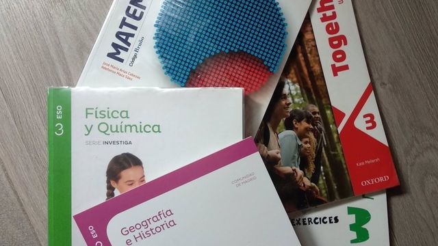 Las ayudas de la Junta para los libros de textos llegarán este curso a 100.000 alumnos