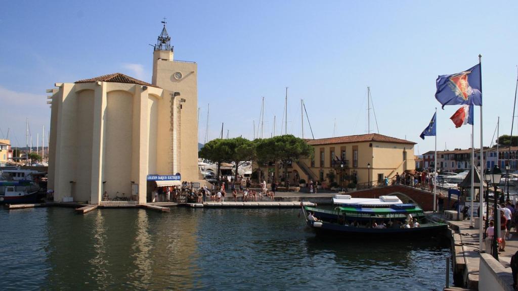Región de Saint-Tropez, una ciudad en la costa azul francesa.
