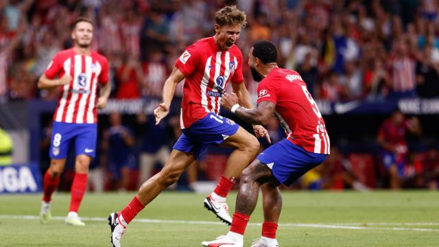 Marcos Llorente celebra un gol frente al Granada